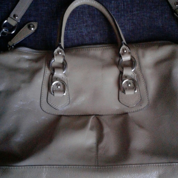 Coach - Picture 7 of 8